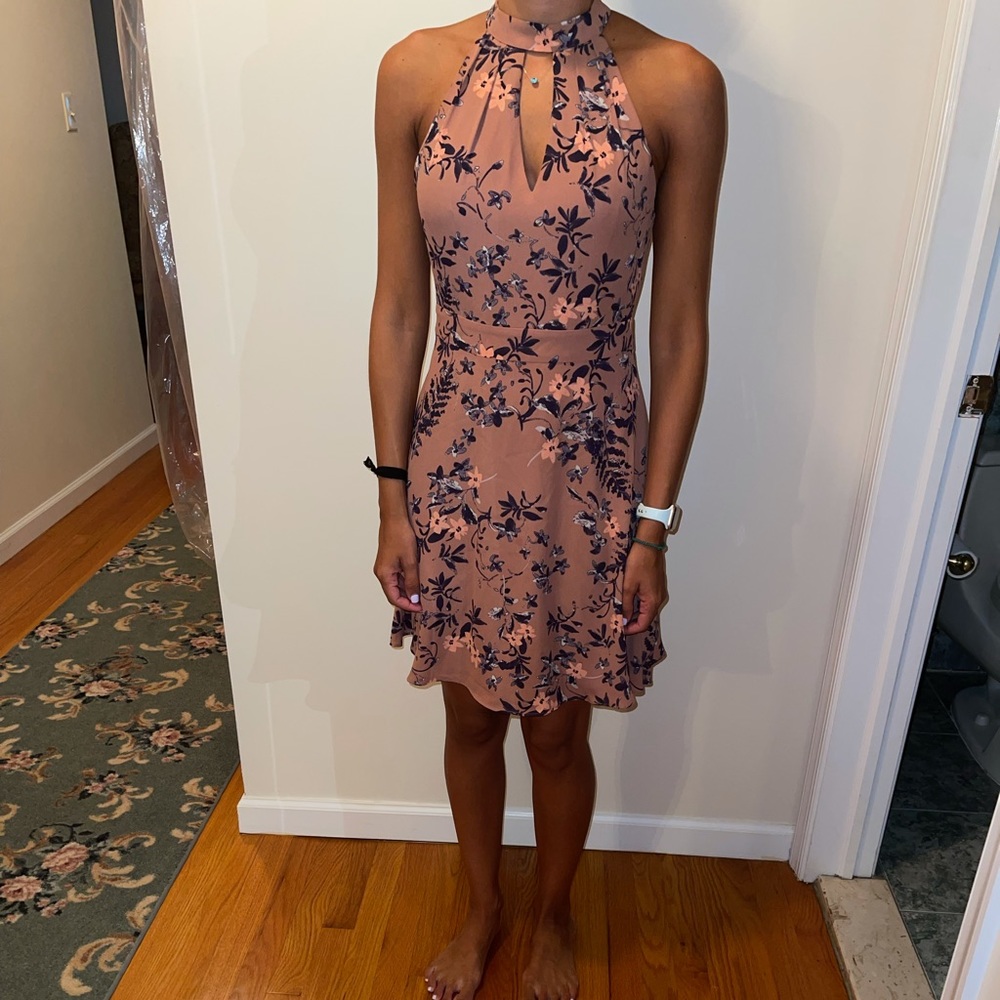 Express pink floral keyhole dress